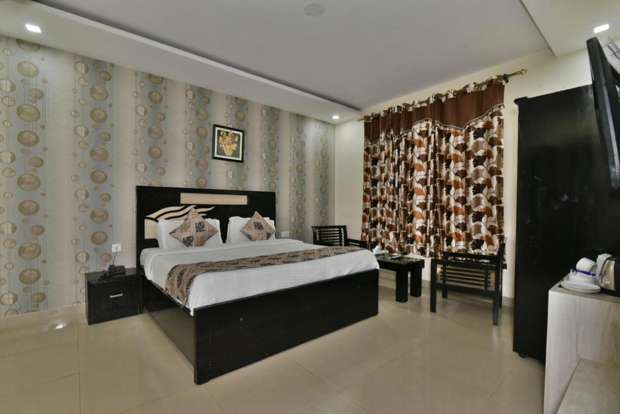Hotel Wild Rose - Dalhousie Exterior photo